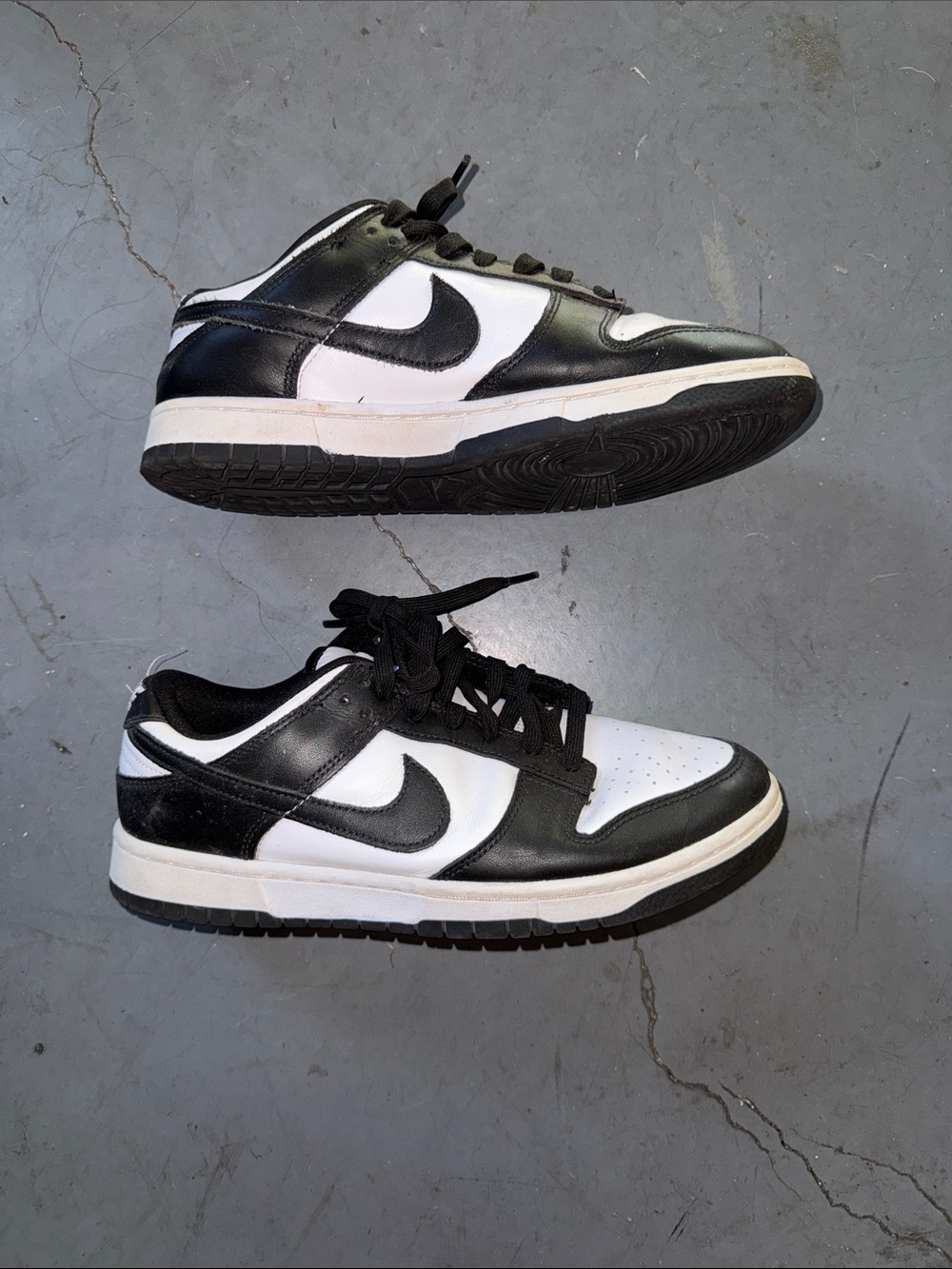 Nike Black and White panda Dunks Sneakers sz9 - Picture 2 of 6